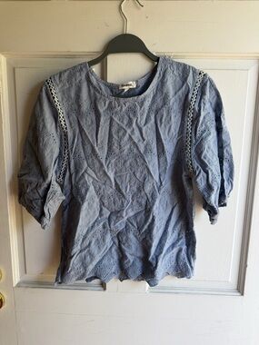 Kindred Vintage-Inspired Light Blue Eyelet Puff Sleeve Blouse
